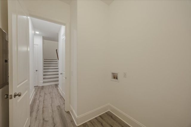 701 Harpeth Knoll Ct, Nashville, TN 37221