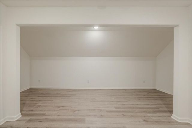 701 Harpeth Knoll Ct, Nashville, TN 37221