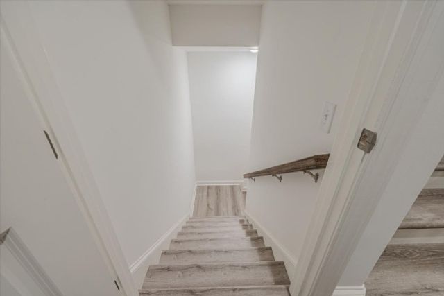 701 Harpeth Knoll Ct, Nashville, TN 37221
