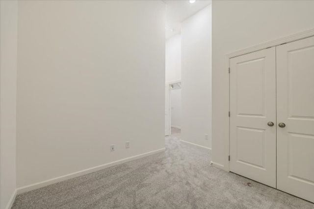 701 Harpeth Knoll Ct, Nashville, TN 37221
