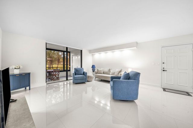 7145 Promenade Drive 101, Boca Raton, FL 33433