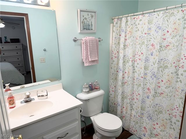 2218 Packard Court, Parkersburg, WV 26104