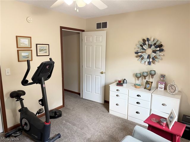 2218 Packard Court, Parkersburg, WV 26104