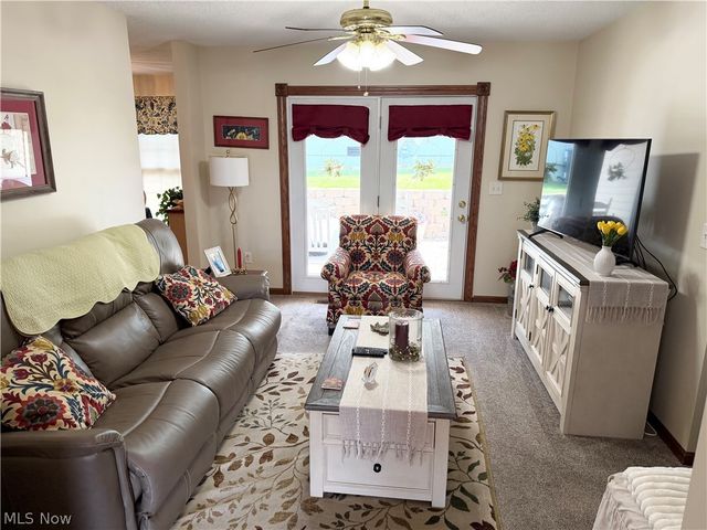 2218 Packard Court, Parkersburg, WV 26104