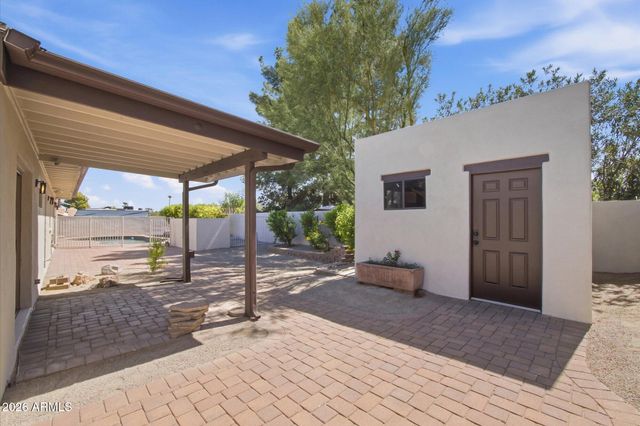 15811 E RICHWOOD Avenue, Fountain Hills, AZ 85268
