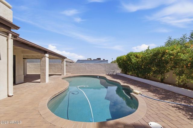 15811 E RICHWOOD Avenue, Fountain Hills, AZ 85268