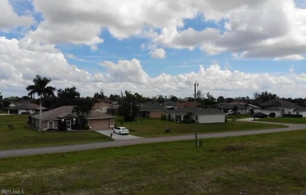 1708 SW 17th AVE, CAPE CORAL, FL 33991 — photo 2