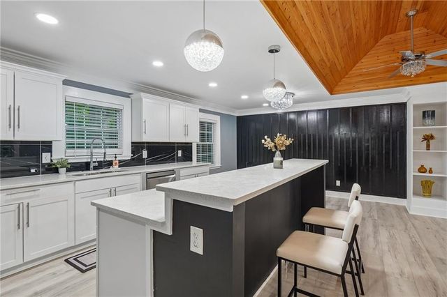 1564 Bubbling Creek Road NE, Brookhaven, GA 30319