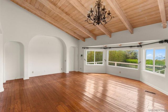 9450 La Jolla Farms Road, La Jolla, CA 92037