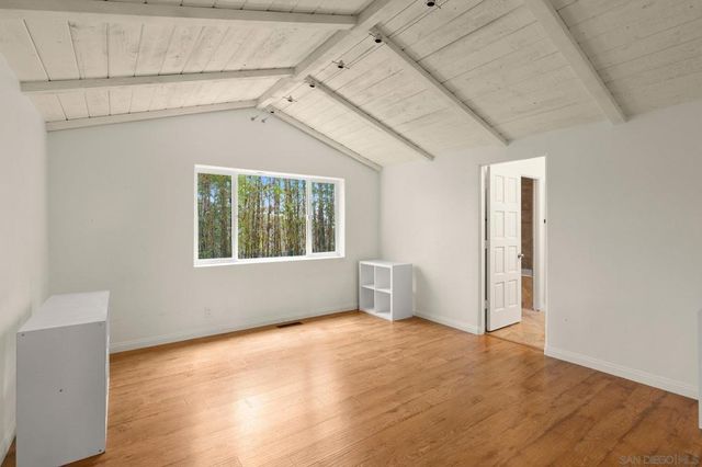 9450 La Jolla Farms Road, La Jolla, CA 92037