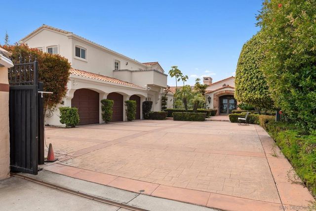 9450 La Jolla Farms Road, La Jolla, CA 92037