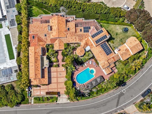 9450 La Jolla Farms Road, La Jolla, CA 92037