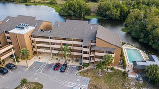 2069 W Lakeview BLVD E1, North Fort Myers, FL 33903