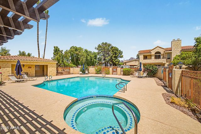 1333 E MORTEN Avenue 206, Phoenix, AZ 85020