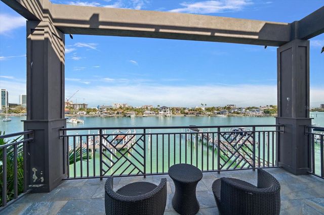 158 BRIGHTWATER DRIVE 2, Clearwater Beach, FL 33767