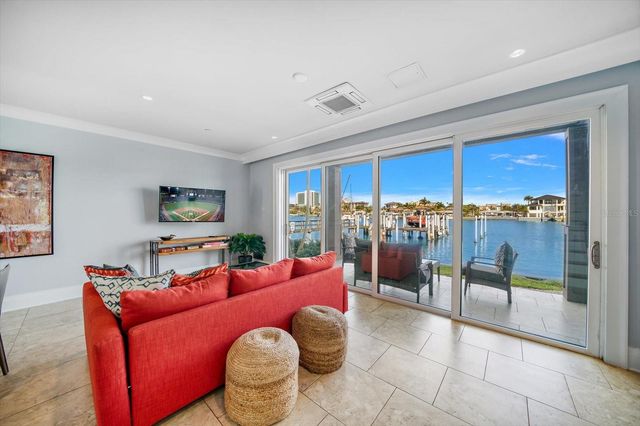 158 BRIGHTWATER DRIVE 2, Clearwater Beach, FL 33767