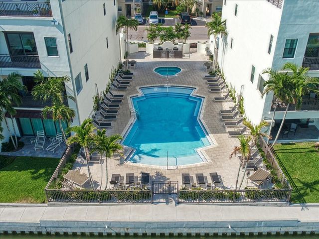 158 BRIGHTWATER DRIVE 2, Clearwater Beach, FL 33767