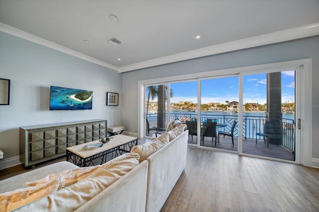 158 BRIGHTWATER DRIVE 2, Clearwater Beach, FL 33767