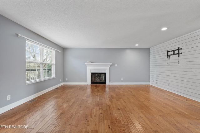 3438 Bridlebrooke Drive, Knoxville, TN 37938