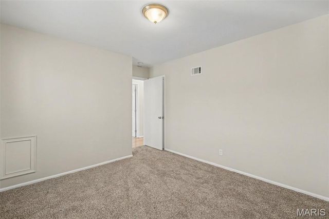 1125 Florland Drive, Florissant, MO 63031