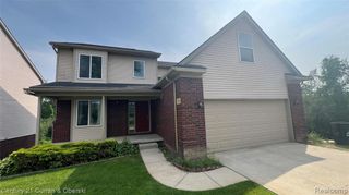 3493 Silver Stone Drive 5, Milford, MI 48380