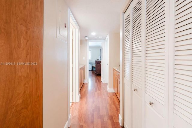 3090 NE 48th Street 7, Fort Lauderdale, FL 33308