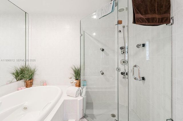 3090 NE 48th Street 7, Fort Lauderdale, FL 33308