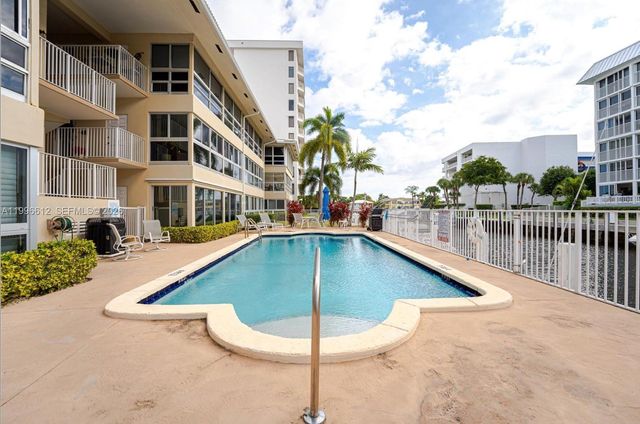 3090 NE 48th Street 7, Fort Lauderdale, FL 33308
