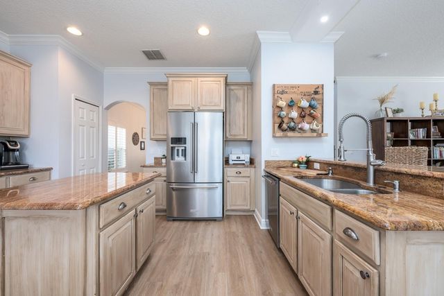 2644 DOVER GLEN CIRCLE, Orlando, FL 32828