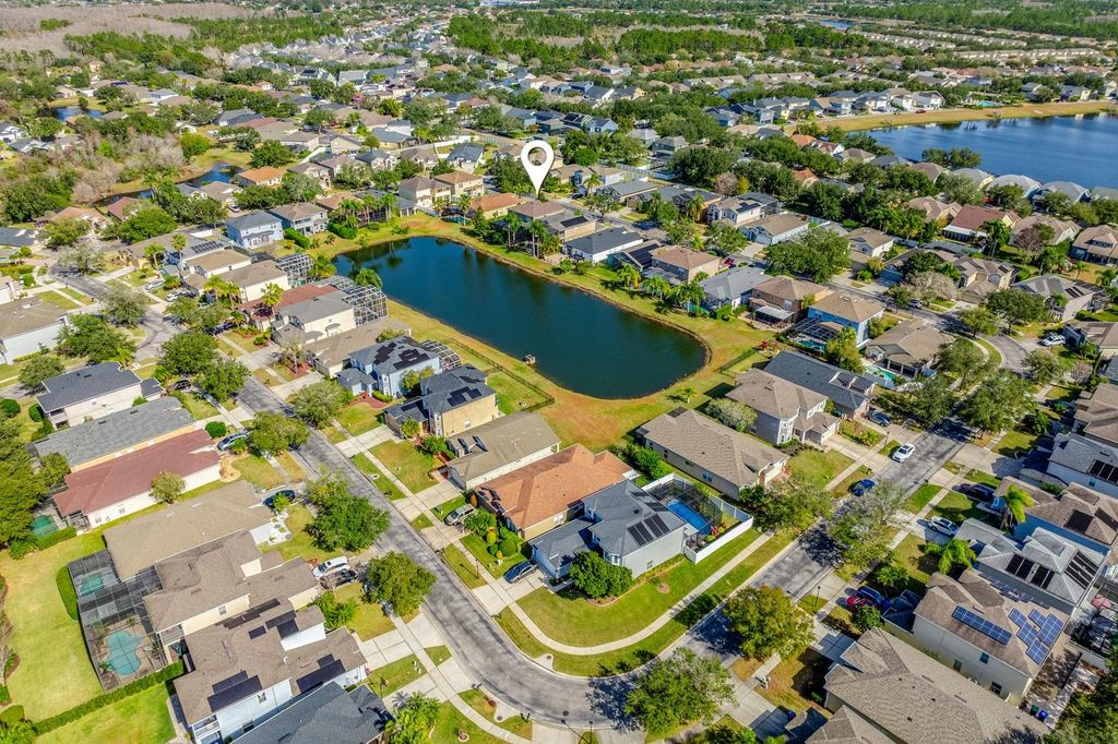 Image 45 of property listing at 2644 DOVER GLEN CIRCLE, Orlando, FL 32828