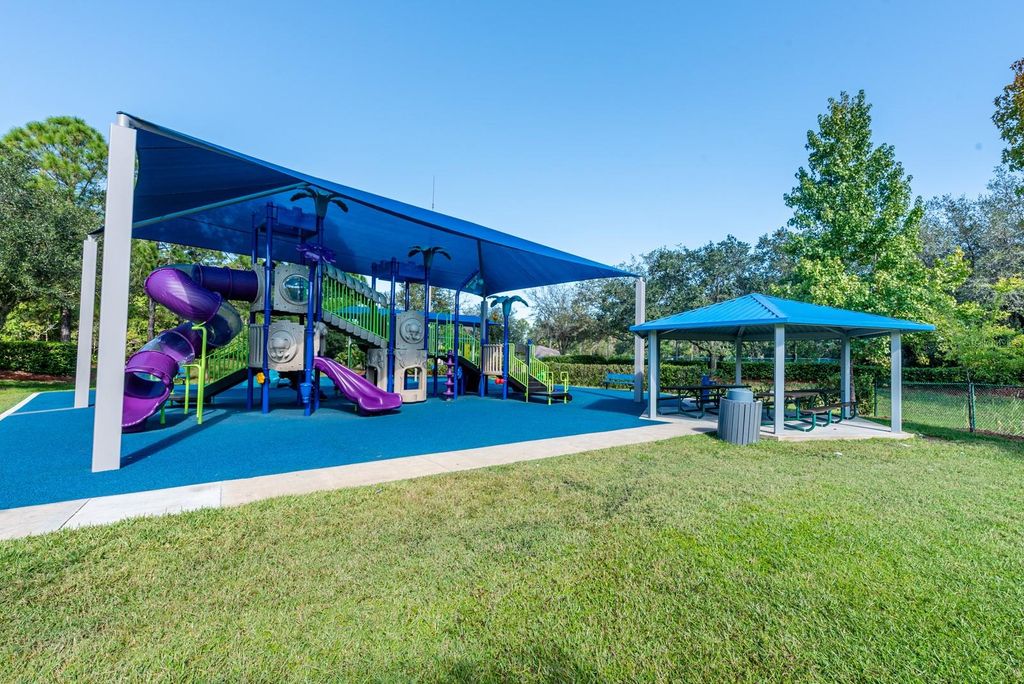 Image 52 of property listing at 2644 DOVER GLEN CIRCLE, Orlando, FL 32828