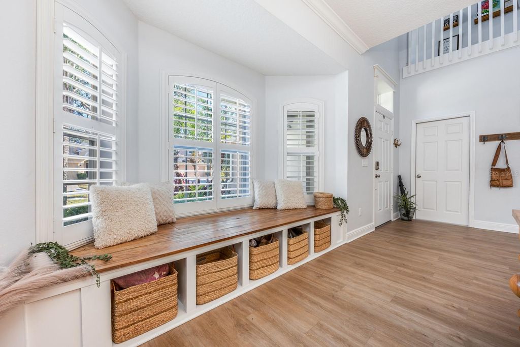 Image 9 of property listing at 2644 DOVER GLEN CIRCLE, Orlando, FL 32828