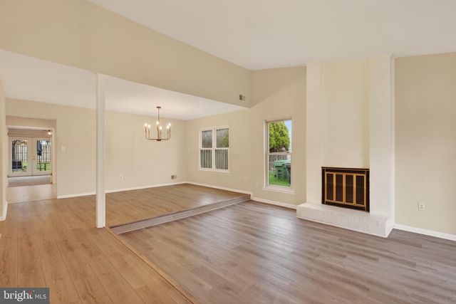 1706 FANTASIA CIR, Herndon, VA 20170