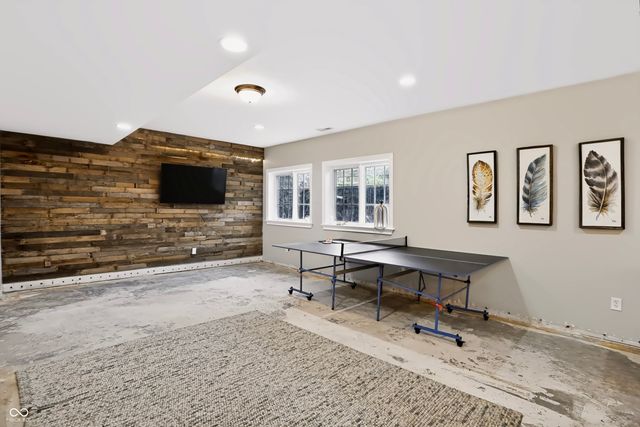 9928 Wading Crane Avenue, Fishers, IN 46055