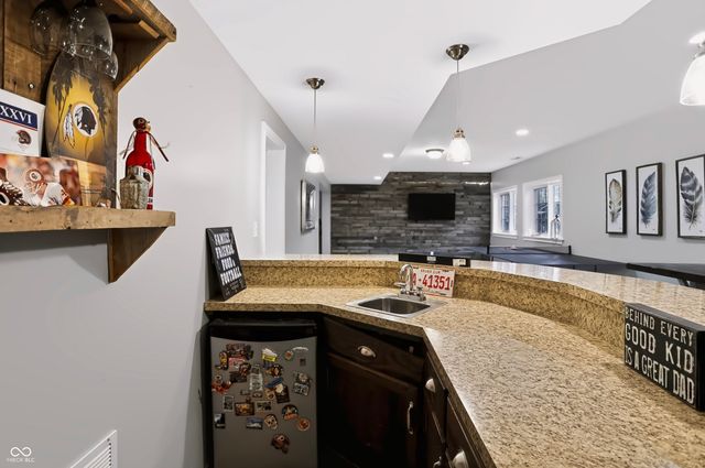9928 Wading Crane Avenue, Fishers, IN 46055
