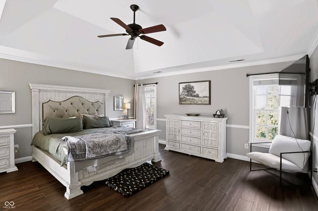9928 Wading Crane Avenue, Fishers, IN 46055