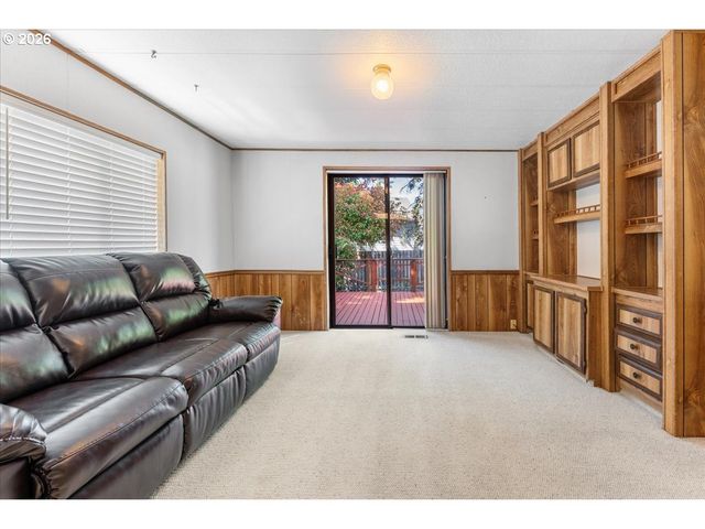 100 Sw 195TH Ave 112, Beaverton, OR 97006
