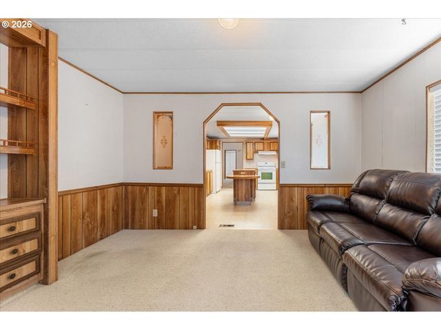 100 Sw 195TH Ave 112, Beaverton, OR 97006