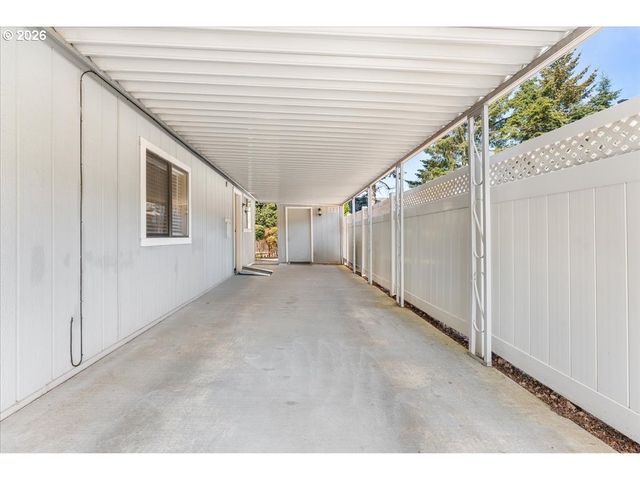 100 Sw 195TH Ave 112, Beaverton, OR 97006