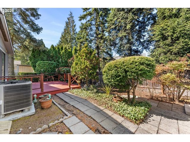 100 Sw 195TH Ave 112, Beaverton, OR 97006