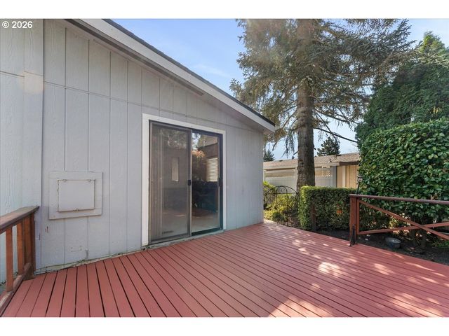 100 Sw 195TH Ave 112, Beaverton, OR 97006