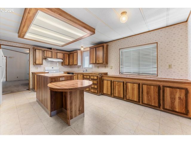 100 Sw 195TH Ave 112, Beaverton, OR 97006