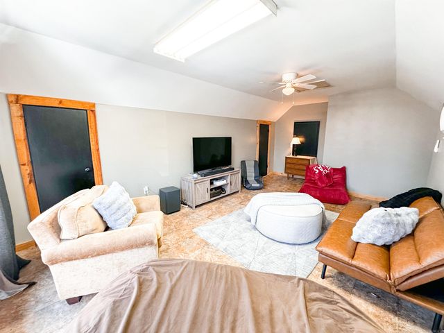 8 Hillcreek Circle, Searcy, AR 72143