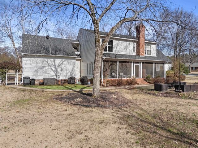 8 Hillcreek Circle, Searcy, AR 72143