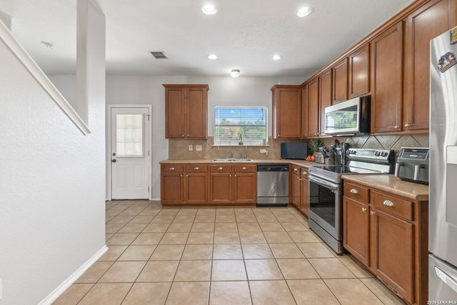 9515 Nueces Canyon, San Antonio, TX 78251