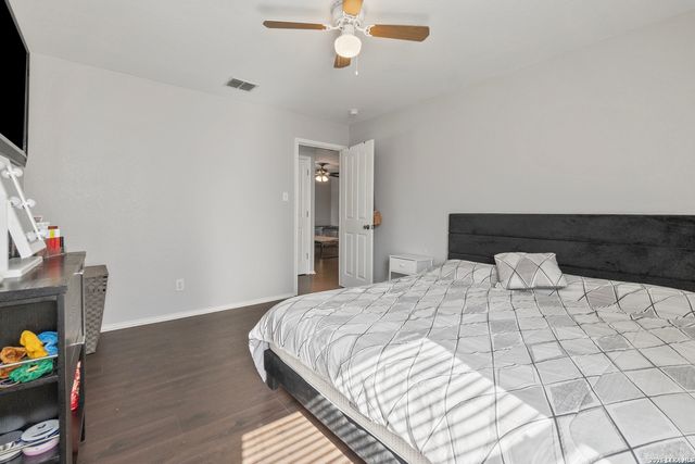 9515 Nueces Canyon, San Antonio, TX 78251