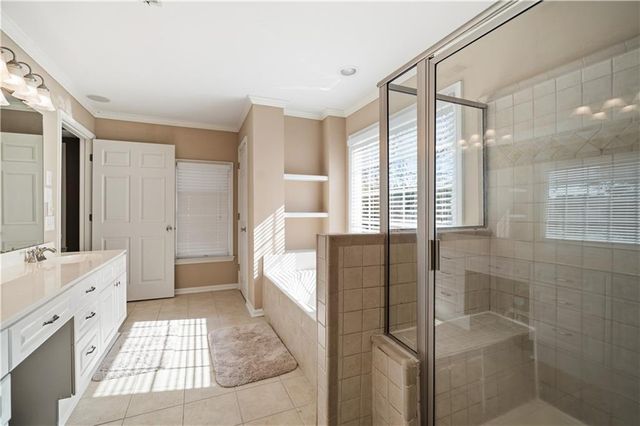 2265 Wildwood Lake Drive, Suwanee, GA 30024