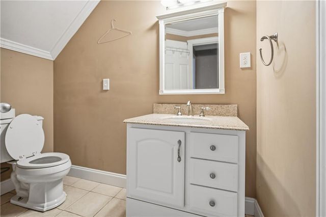 2265 Wildwood Lake Drive, Suwanee, GA 30024