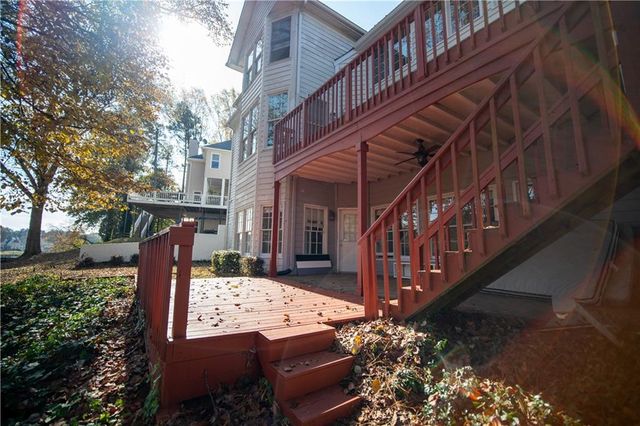 2265 Wildwood Lake Drive, Suwanee, GA 30024