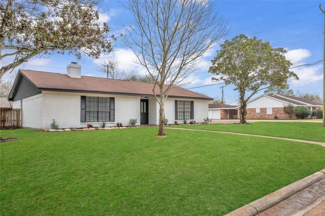 1 S Heights Street, La Marque, TX 77568